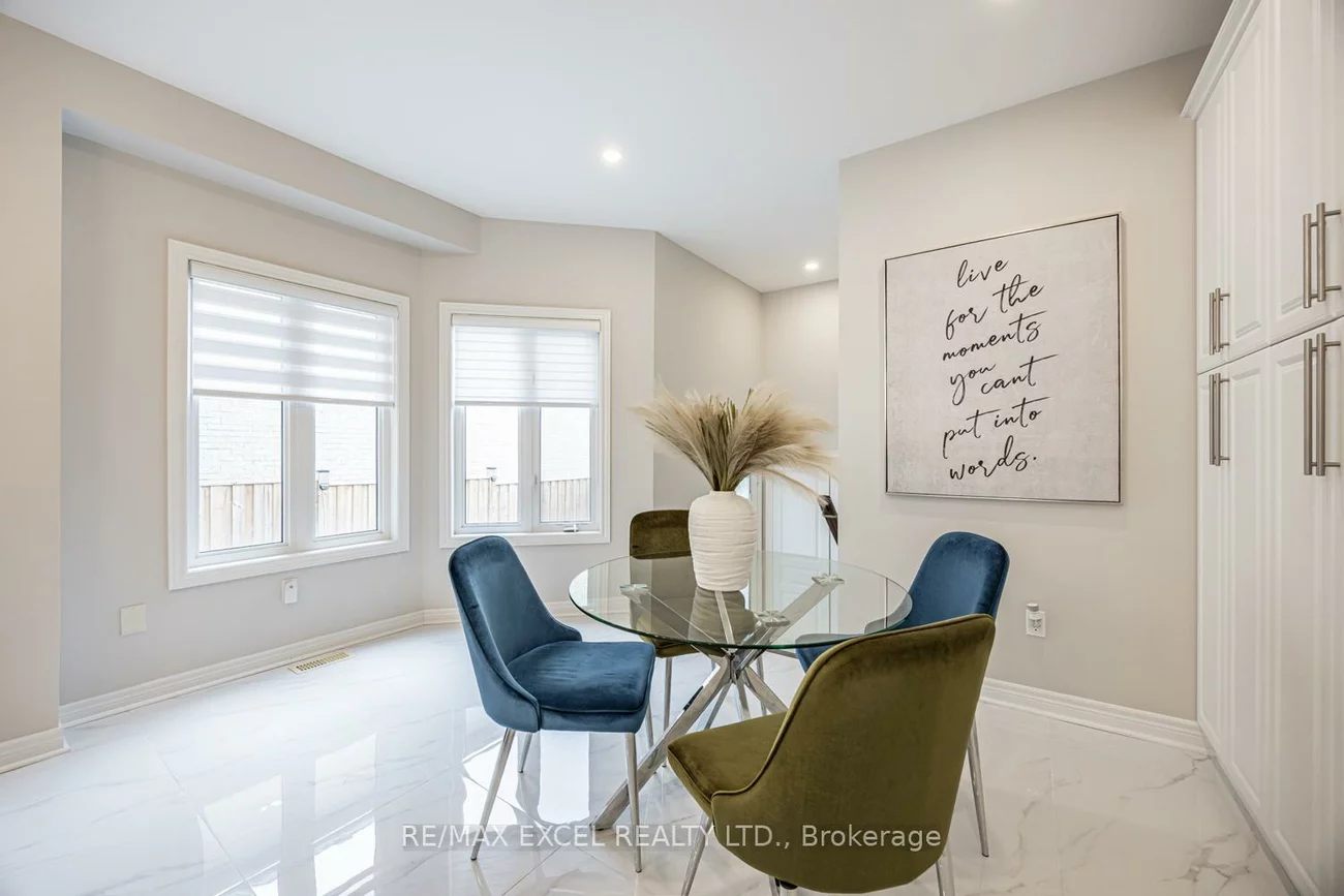 77, Sunnyside Hill, Cornell, Markham