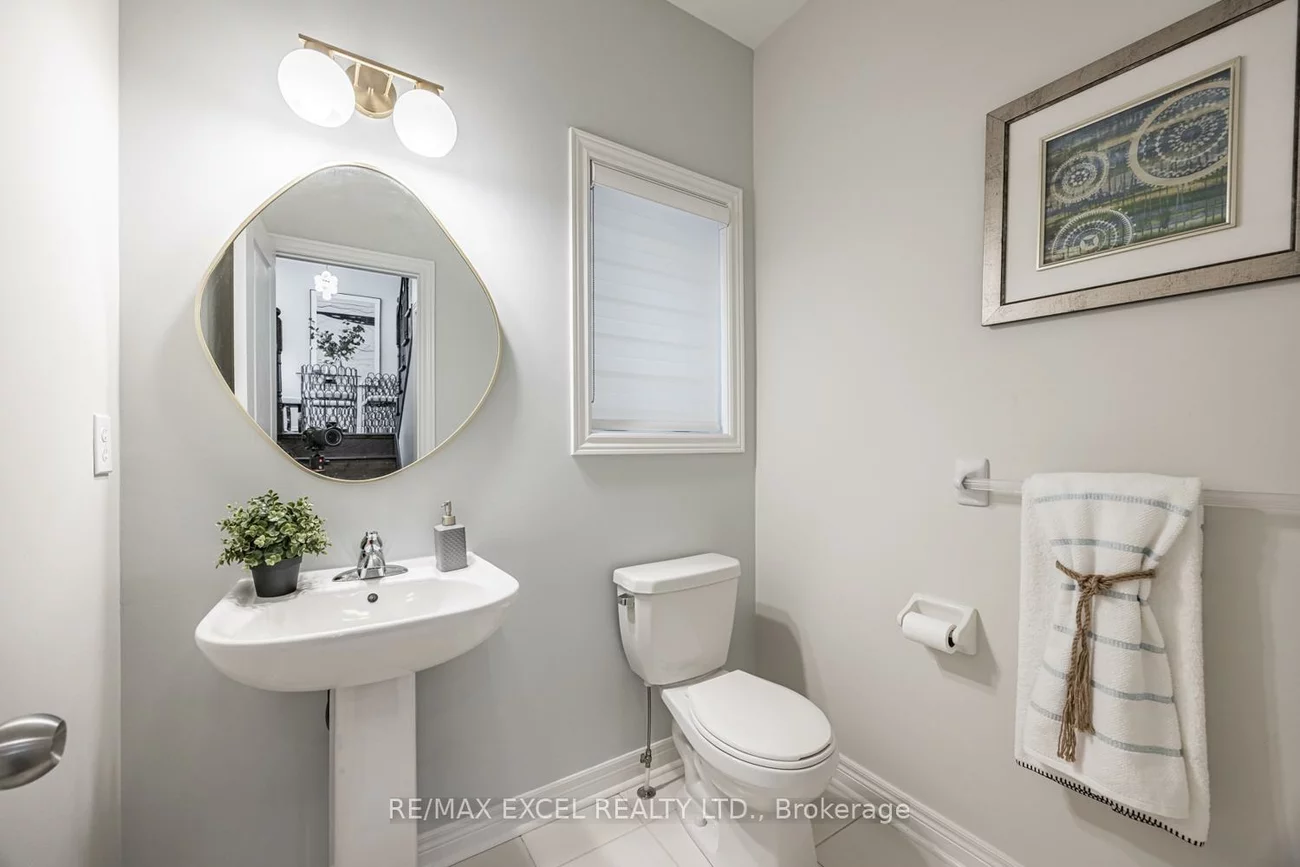 77, Sunnyside Hill, Cornell, Markham
