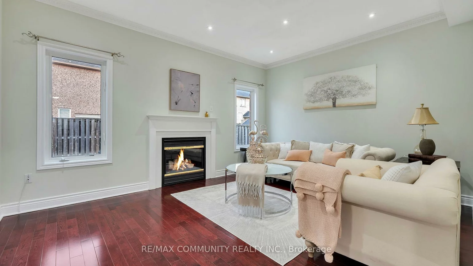 303, Williamson, Greensborough, Markham