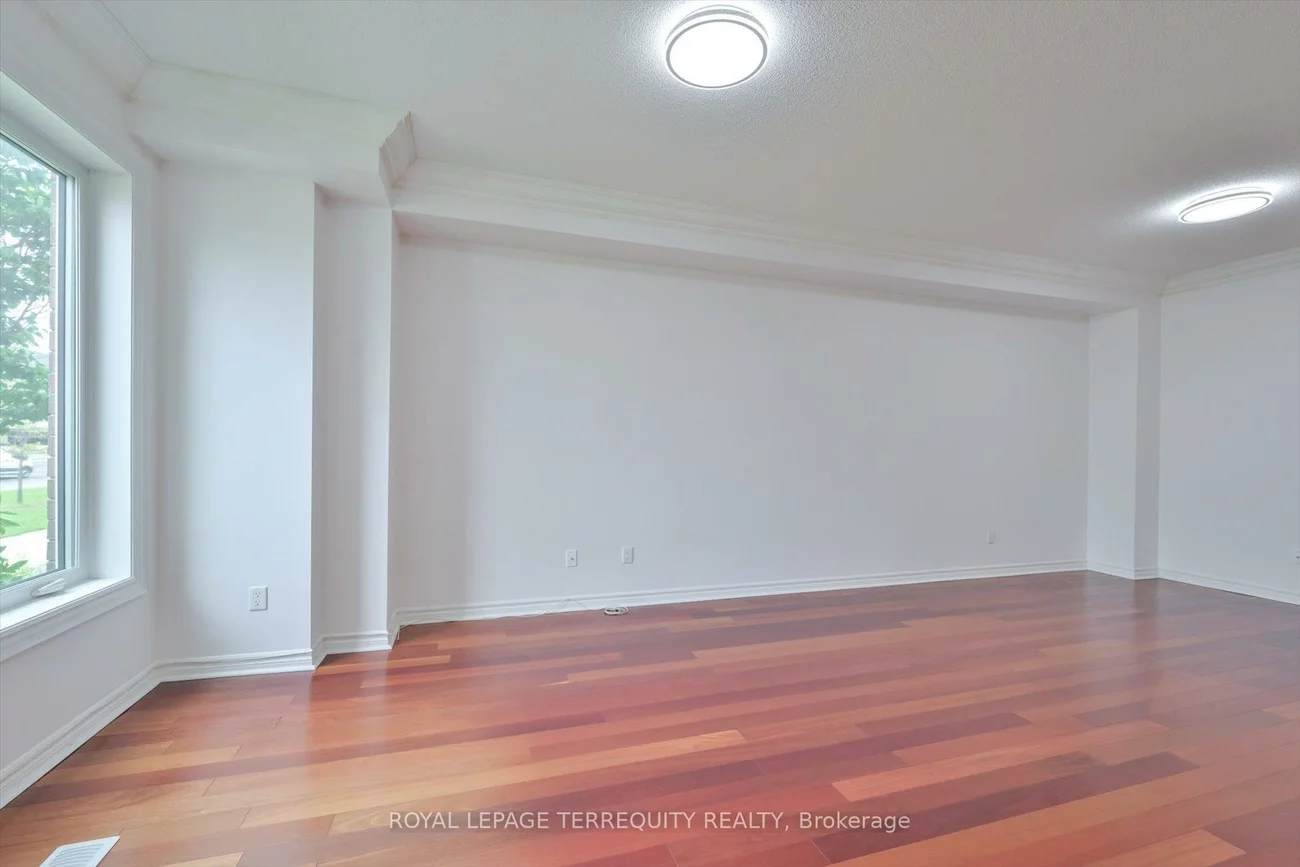 10461, Woodbine, Cathedraltown, Markham