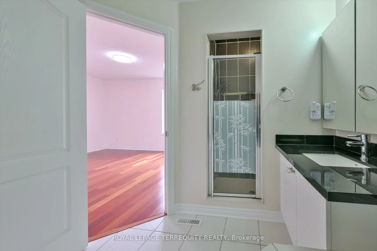 10461, Woodbine, Cathedraltown, Markham