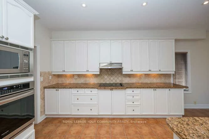 10, HARPER HILL, Angus Glen, Markham