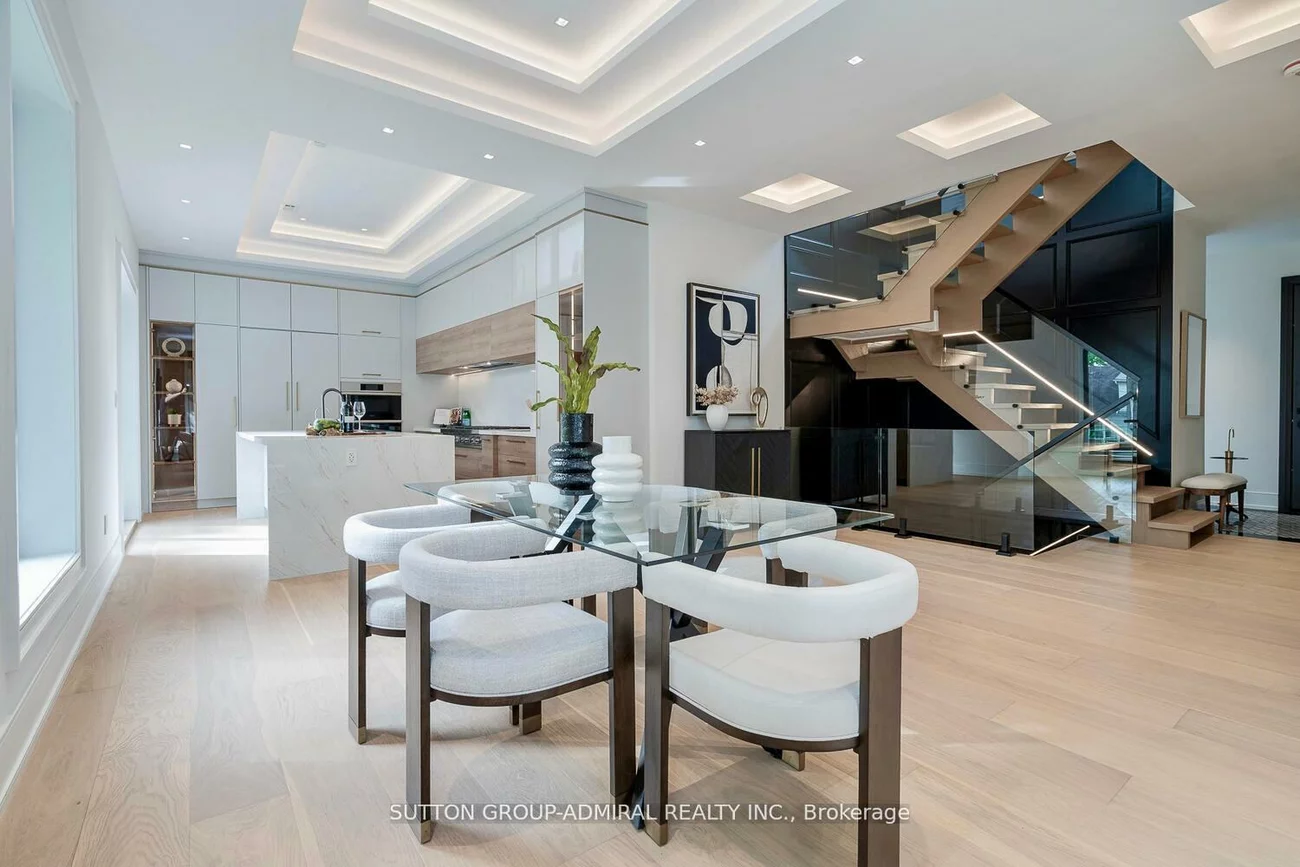 98, Babcombe, Bayview Glen, Markham