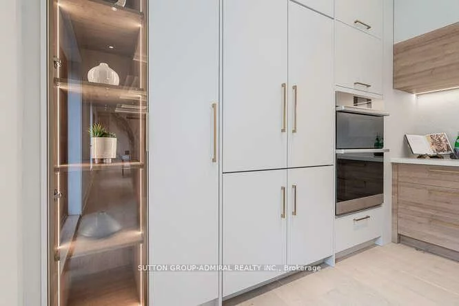98, Babcombe, Bayview Glen, Markham