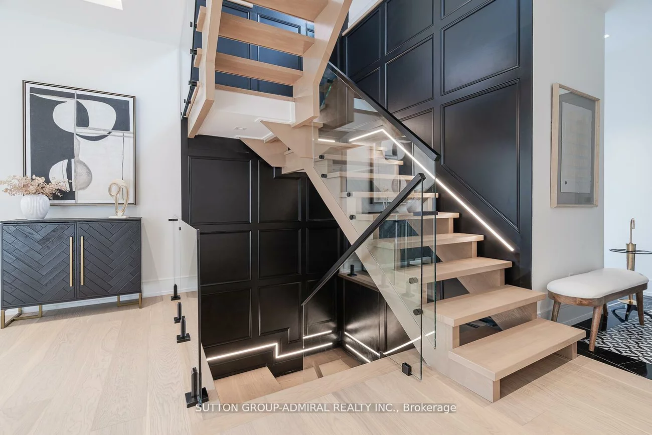 98, Babcombe, Bayview Glen, Markham