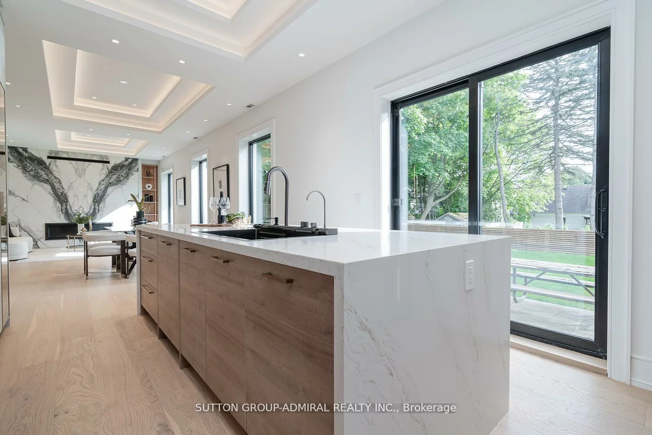 98, Babcombe, Bayview Glen, Markham
