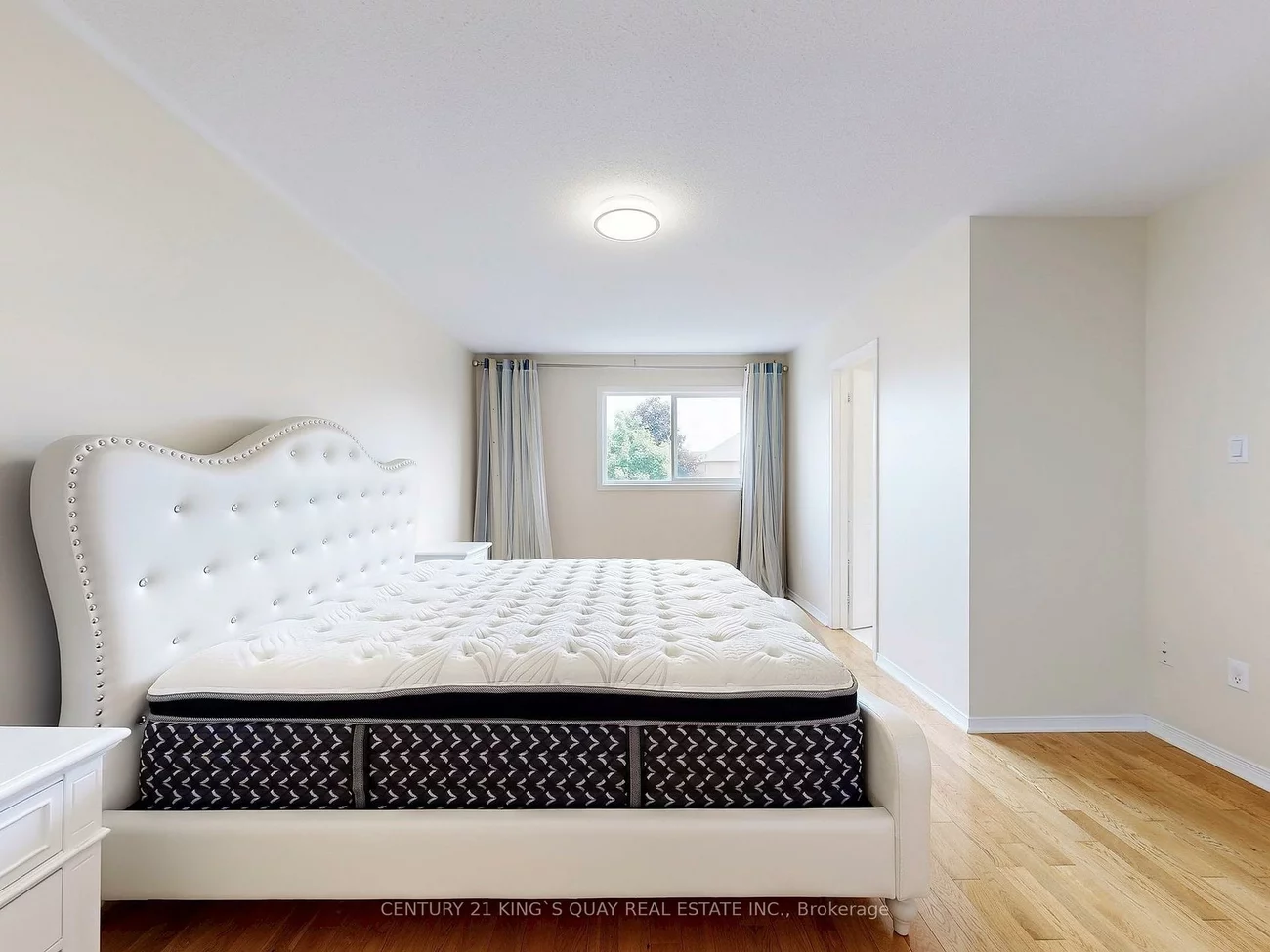 71, Rembrandt, Village Green-South Unionville, Markham