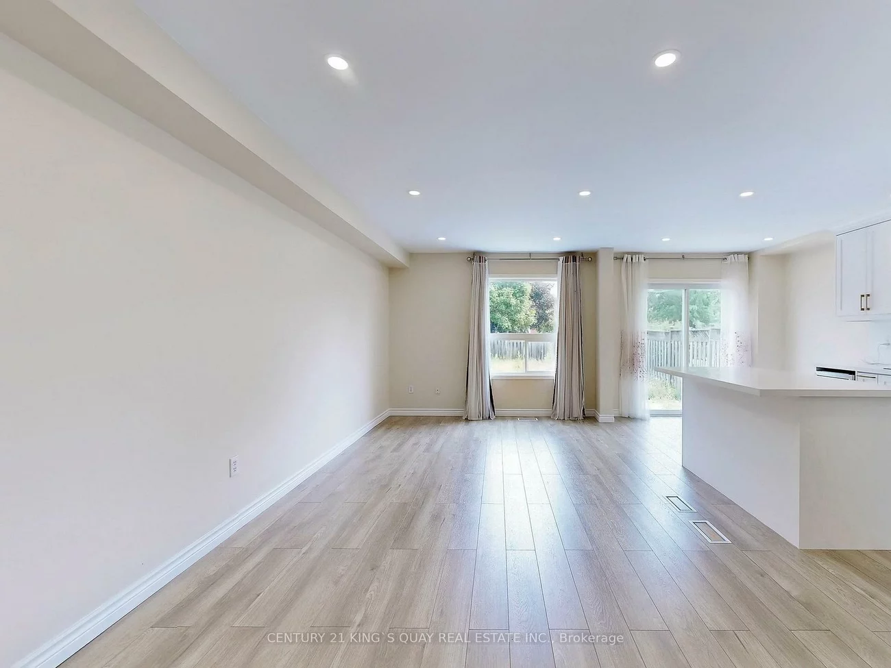 71, Rembrandt, Village Green-South Unionville, Markham