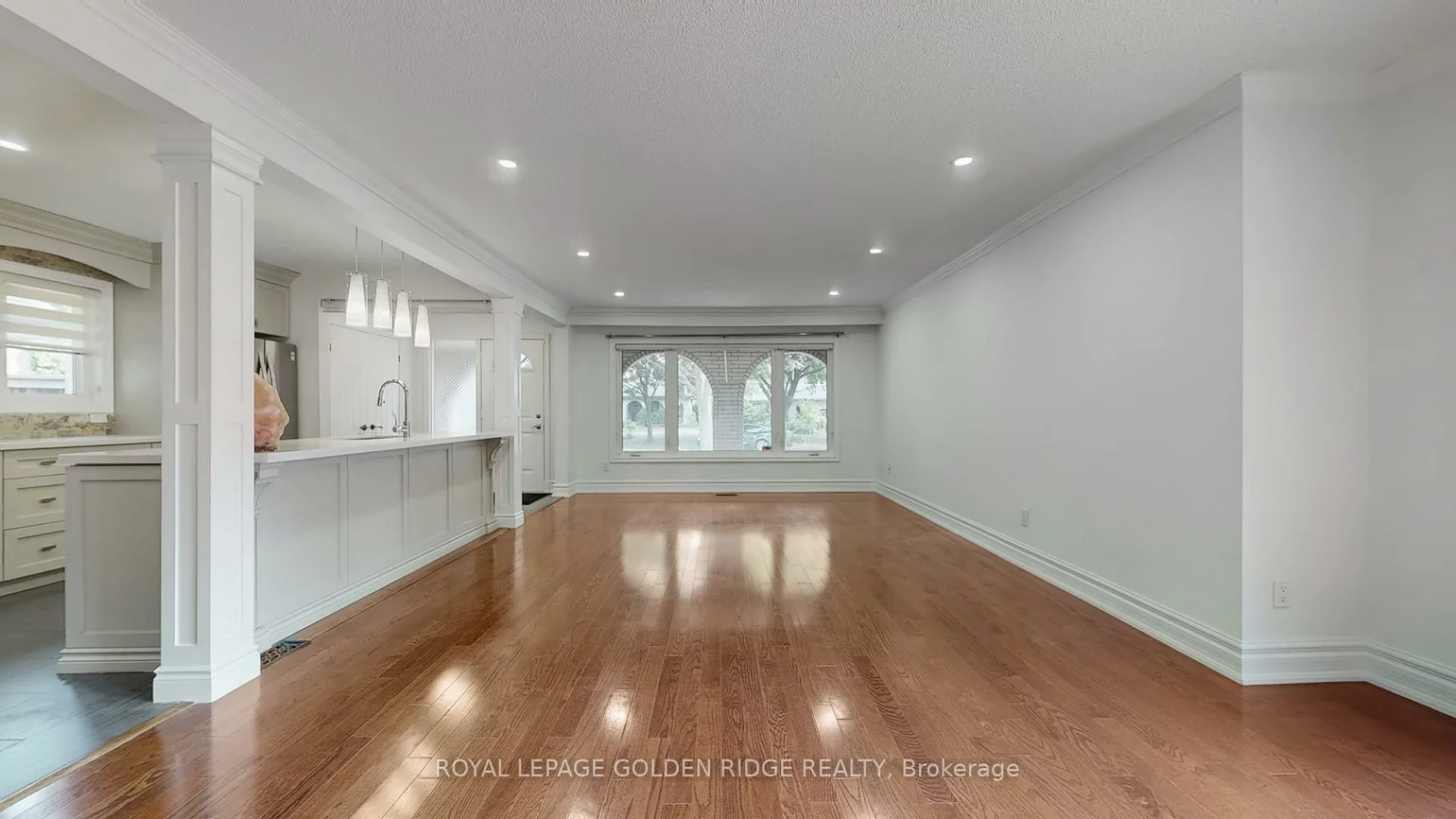 42, Castle Harbour, Bayview Fairway-Bayview Country Club Estates, Markham
