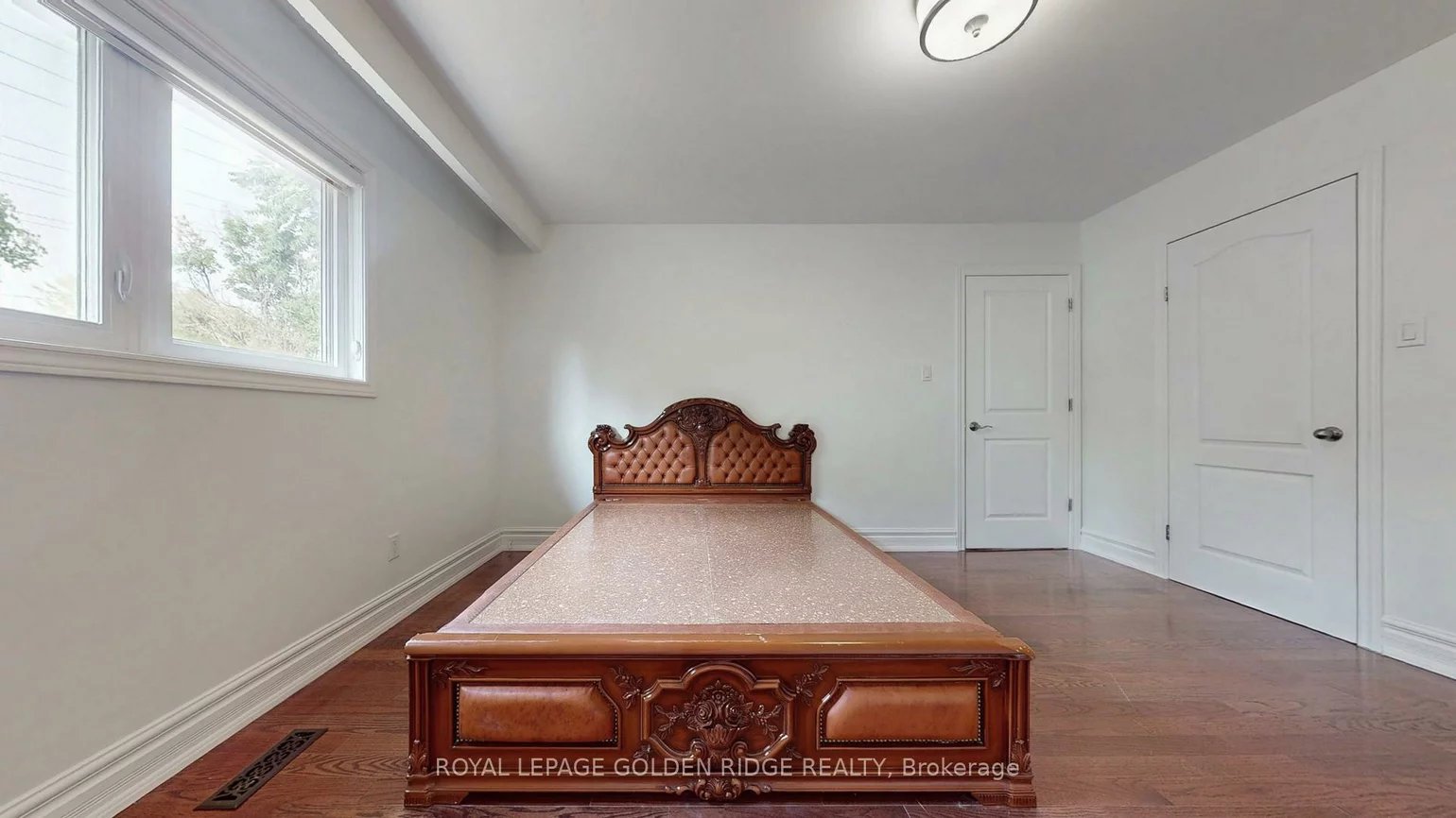 42, Castle Harbour, Bayview Fairway-Bayview Country Club Estates, Markham