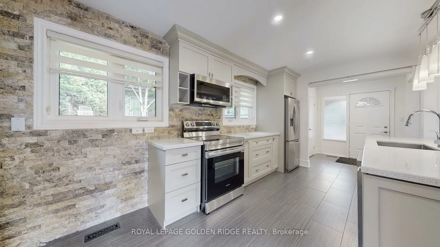 42, Castle Harbour, Bayview Fairway-Bayview Country Club Estates, Markham