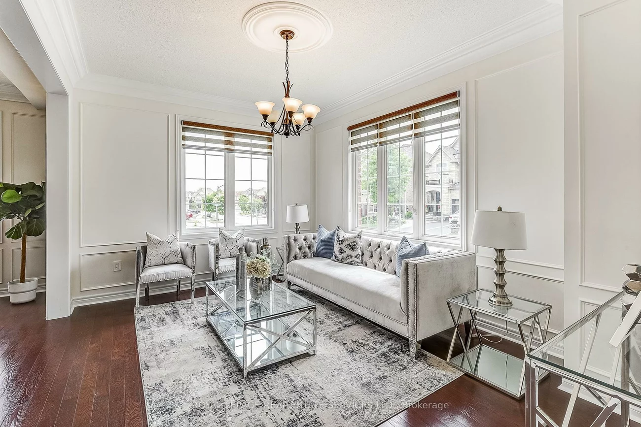 2, Pelister, Greensborough, Markham