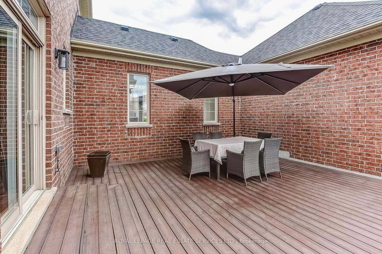 2, Pelister, Greensborough, Markham