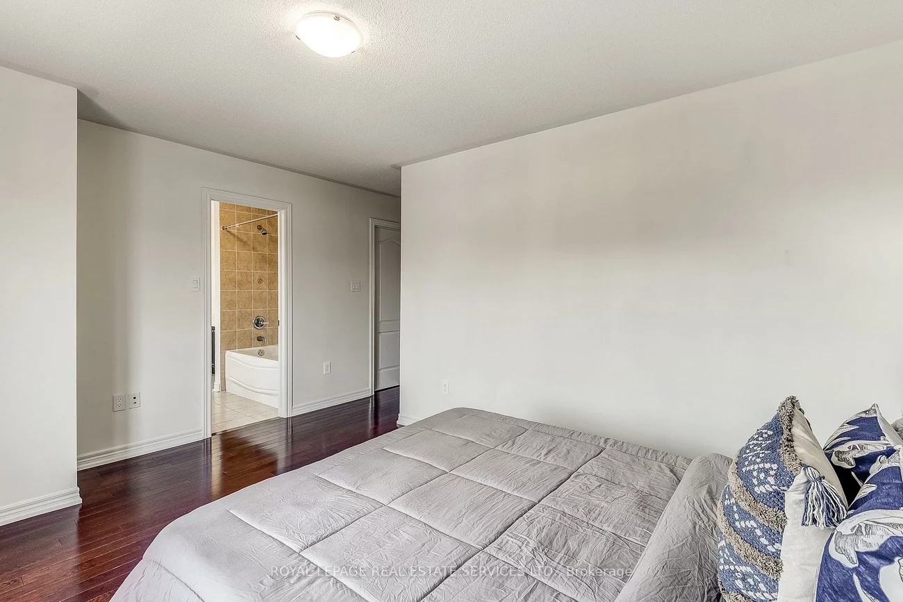 2, Pelister, Greensborough, Markham