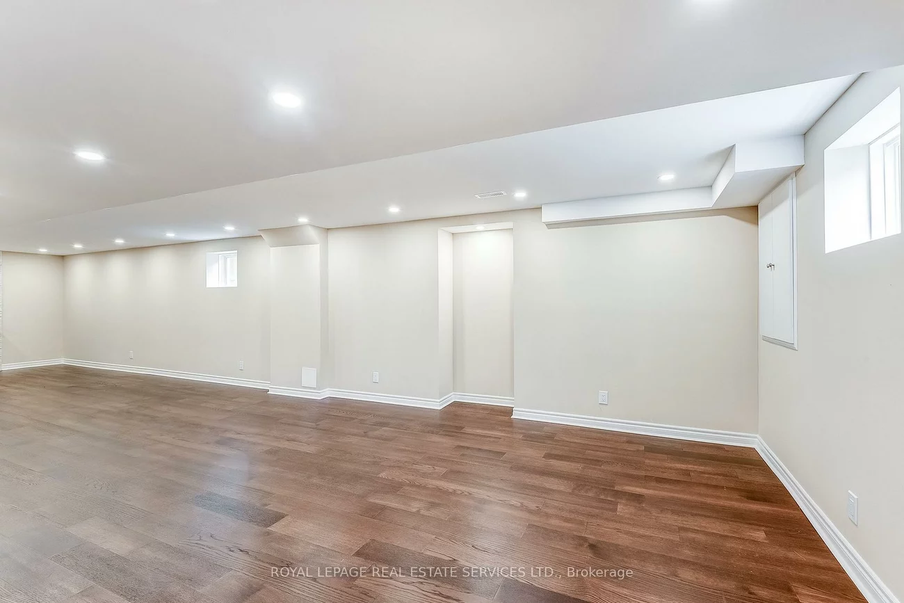 2, Pelister, Greensborough, Markham