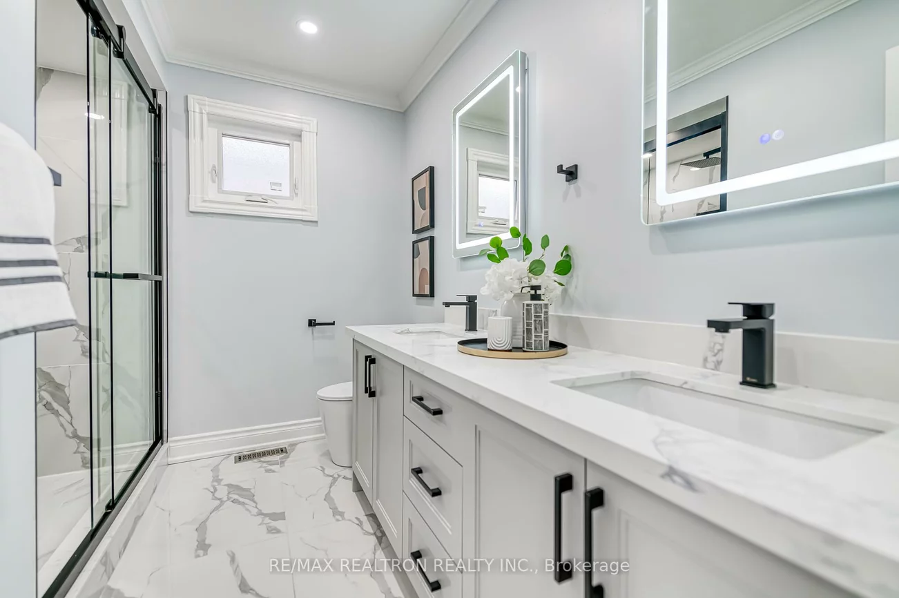 9, Smithy, Raymerville, Markham