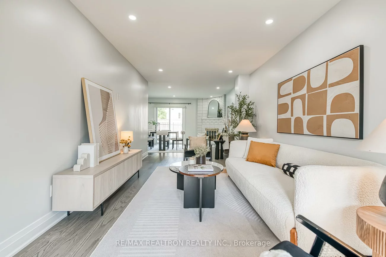 9, Smithy, Raymerville, Markham