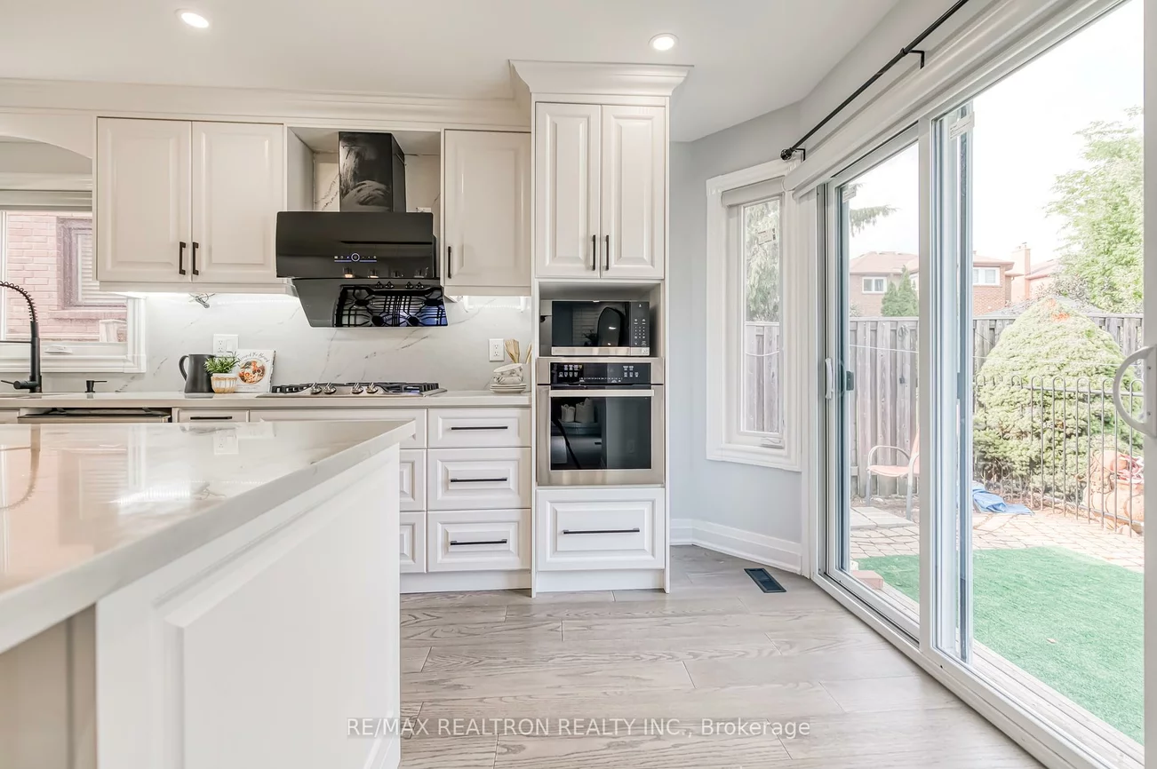 9, Smithy, Raymerville, Markham