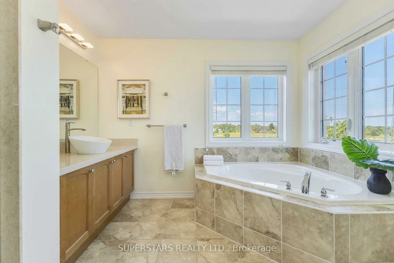 70, Living Cres, Victoria Square, Markham