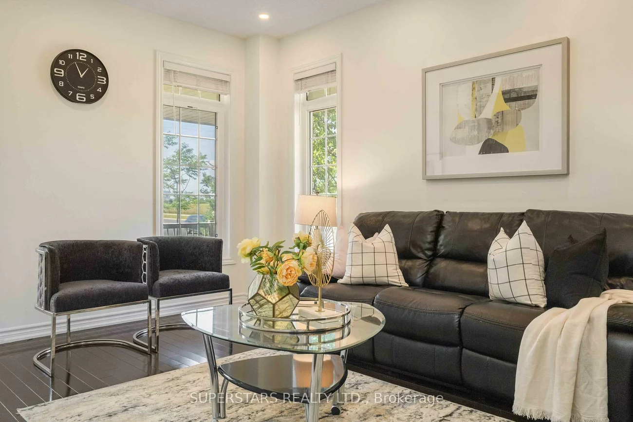 70, Living Cres, Victoria Square, Markham