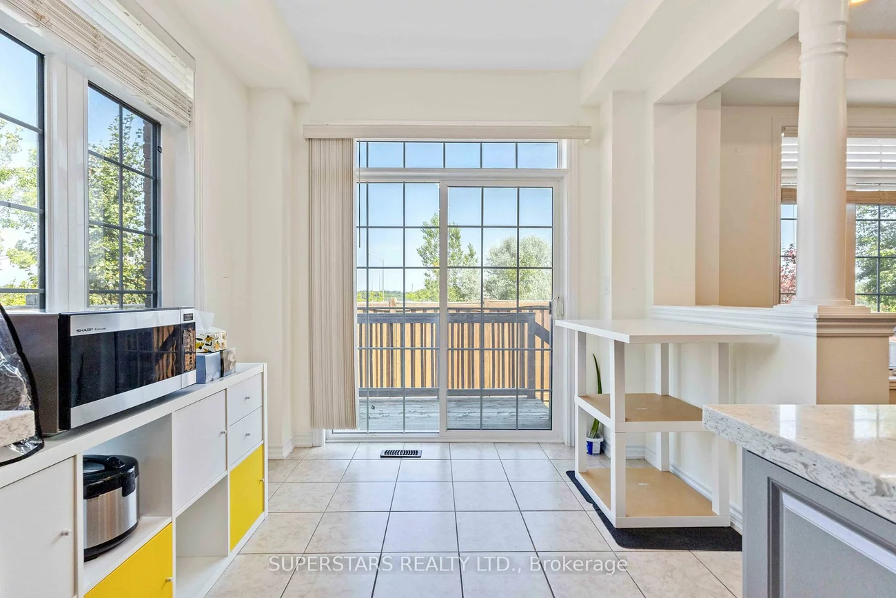 70, Living Cres, Victoria Square, Markham