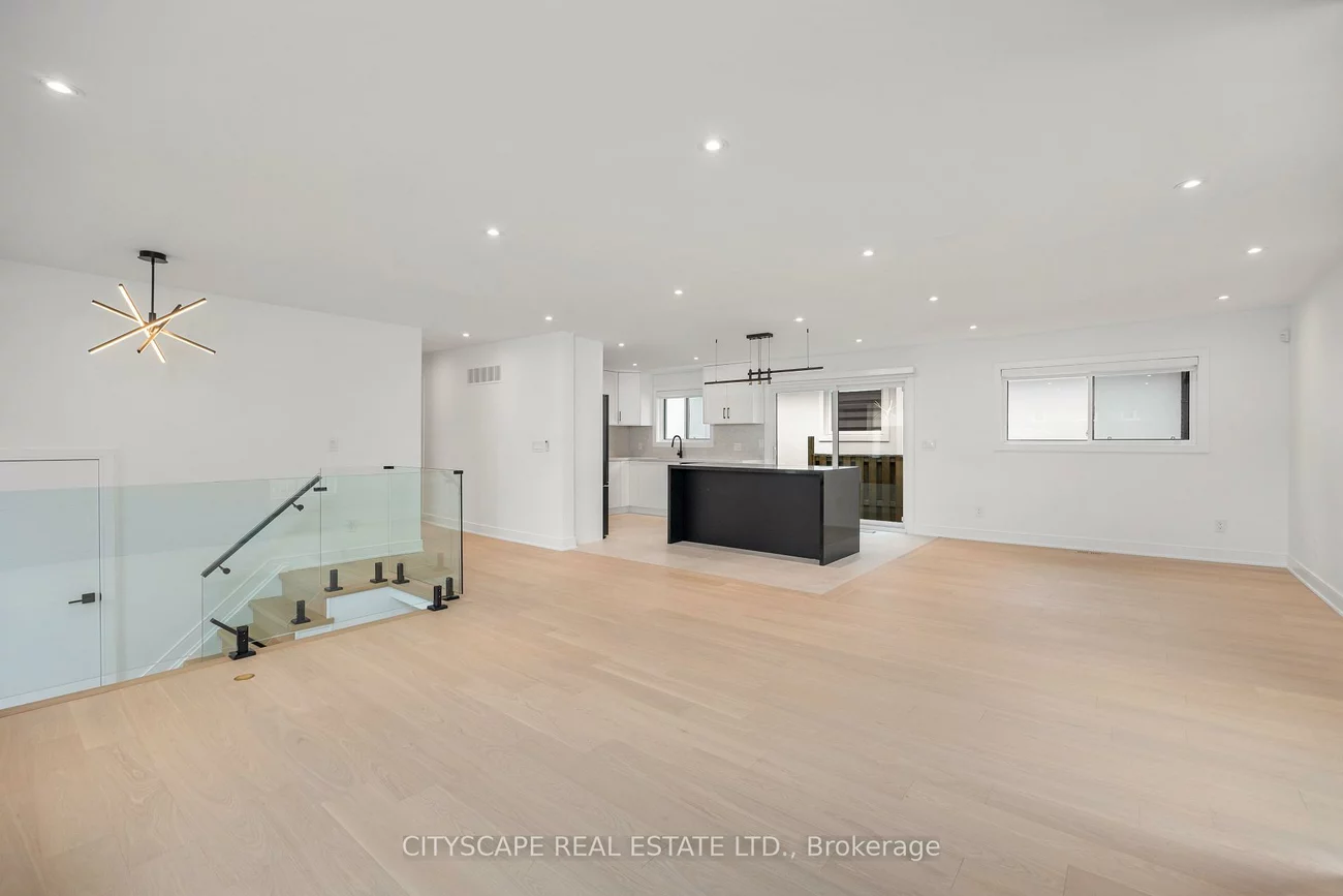 6, Portree, Royal Orchard, Markham