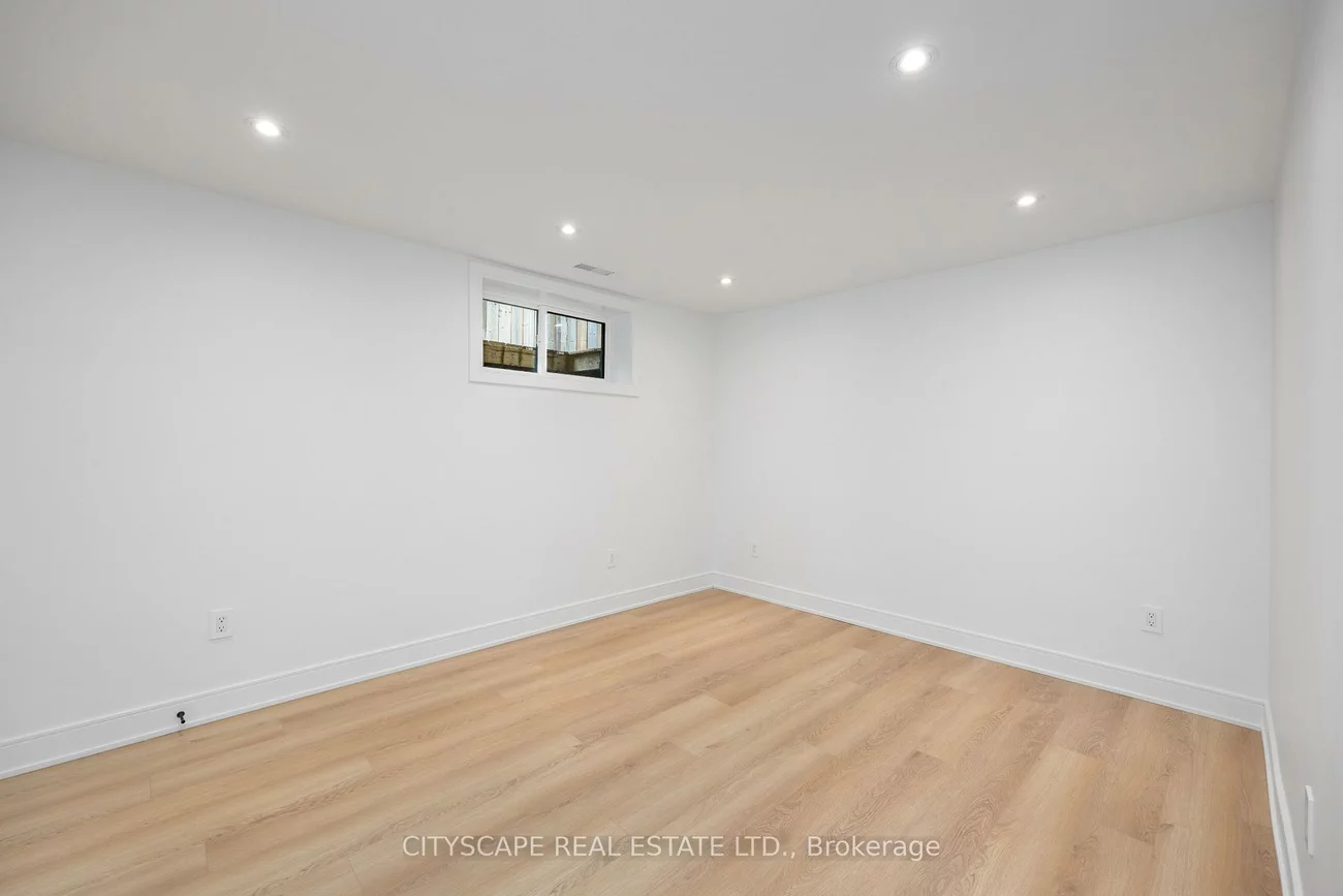 6, Portree, Royal Orchard, Markham
