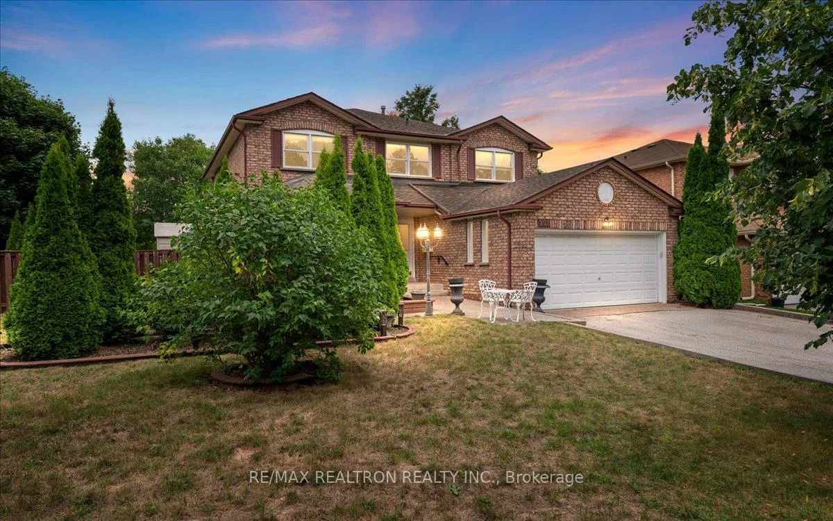 151, Lyndhurst, Thornlea, Markham