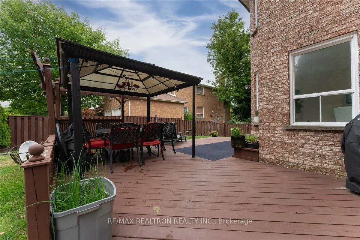 151, Lyndhurst, Thornlea, Markham