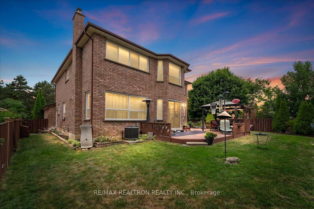 151, Lyndhurst, Thornlea, Markham