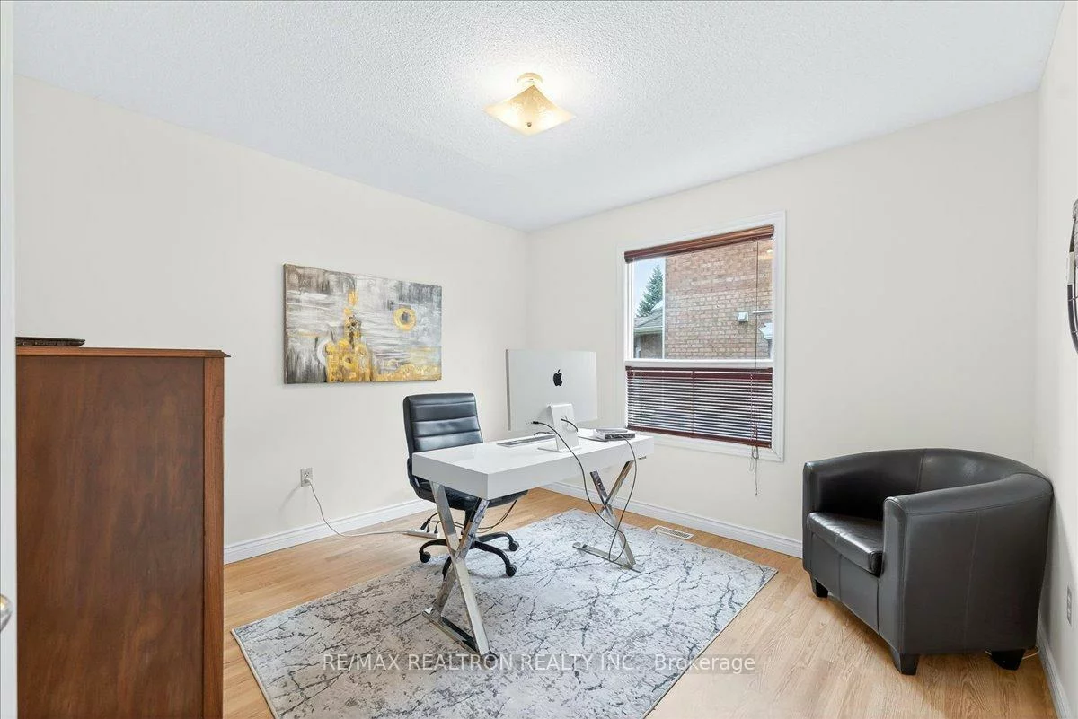 151, Lyndhurst, Thornlea, Markham