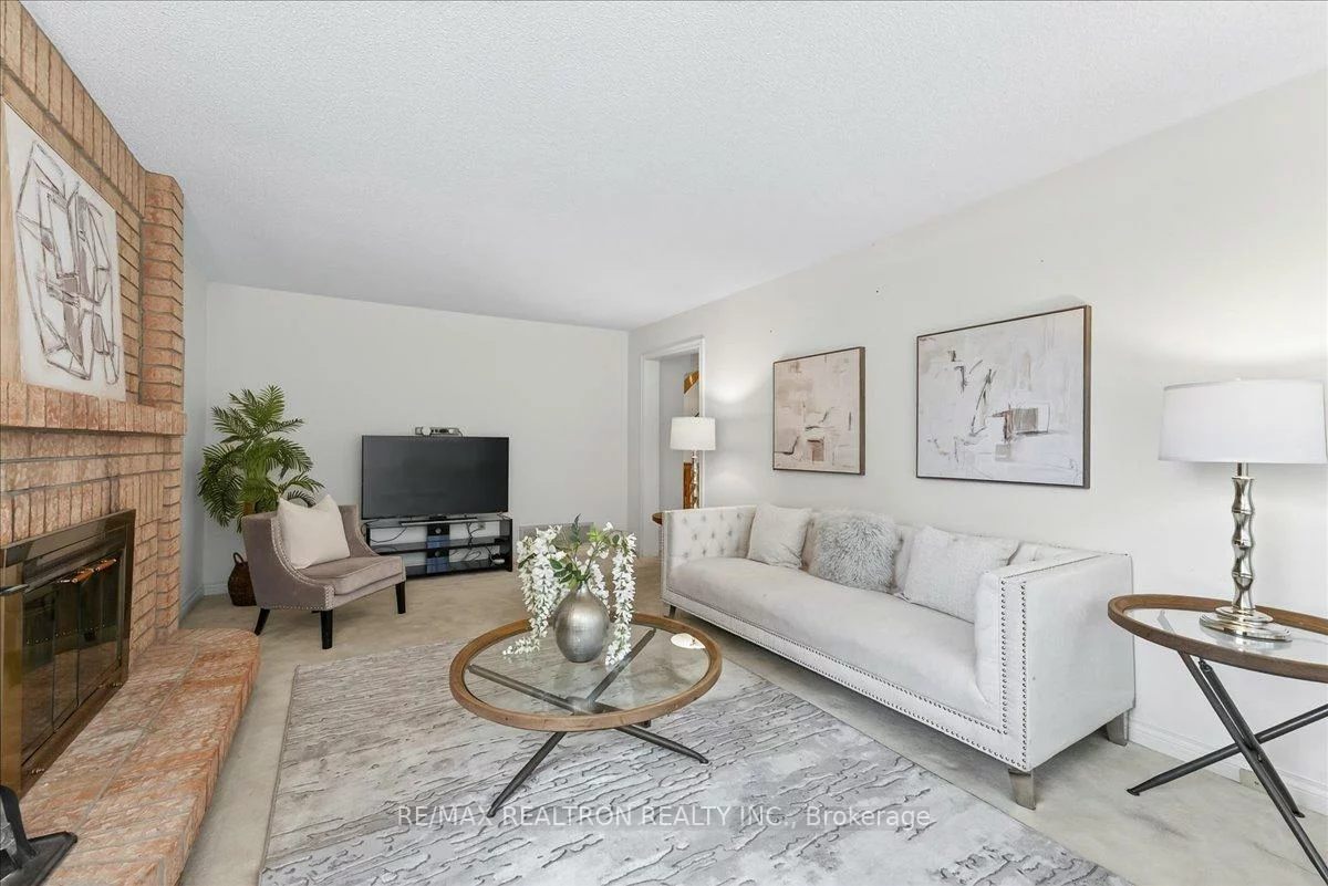 151, Lyndhurst, Thornlea, Markham