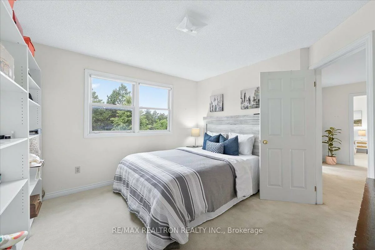 151, Lyndhurst, Thornlea, Markham
