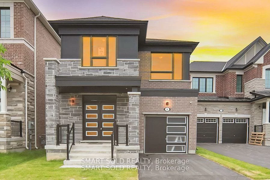 5, Erin Ridge, Victoria Square, Markham