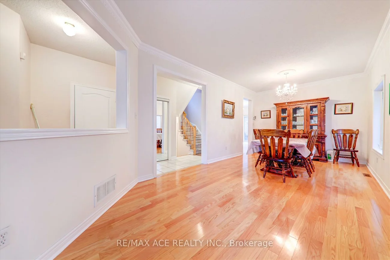 21, Summerlea, Middlefield, Markham
