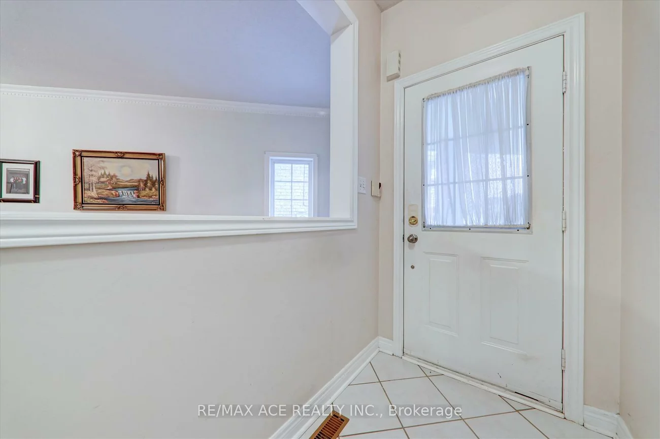 21, Summerlea, Middlefield, Markham