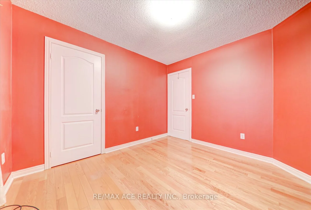 21, Summerlea, Middlefield, Markham
