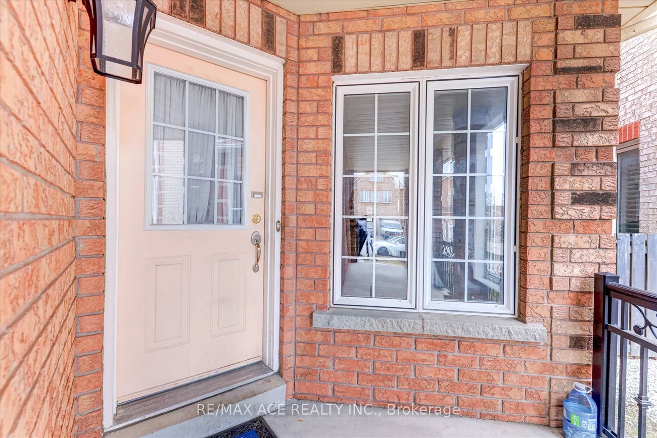 21, Summerlea, Middlefield, Markham