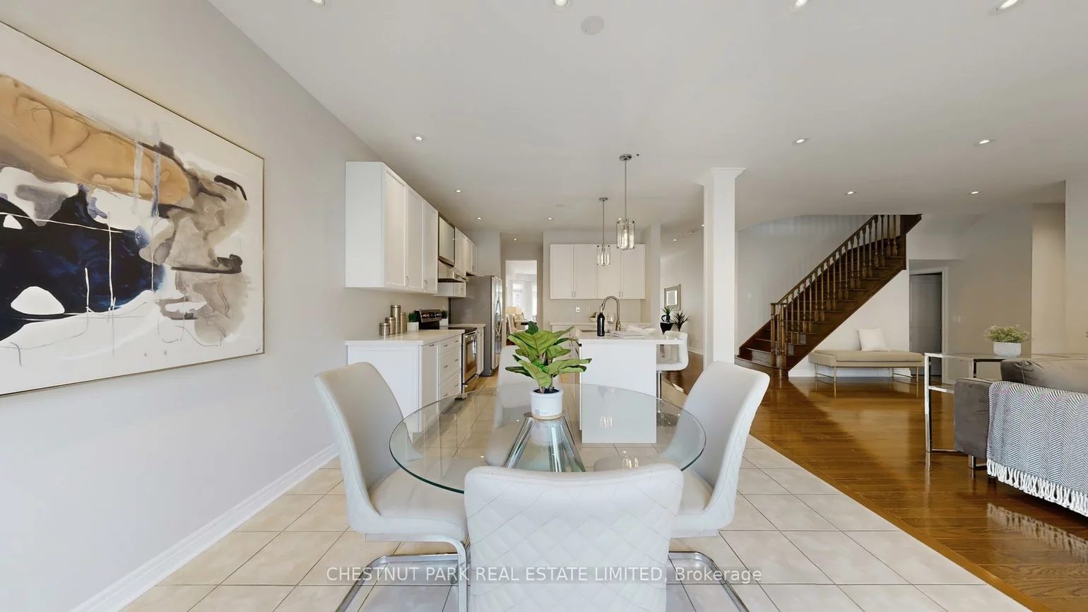 32, Arbour, Greensborough, Markham