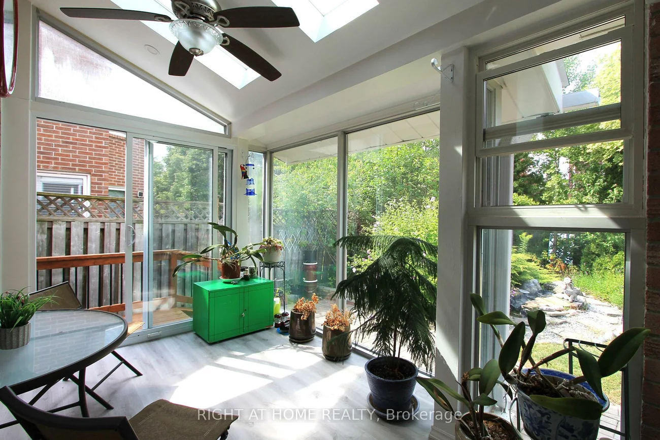 26, Leighland, Unionville, Markham