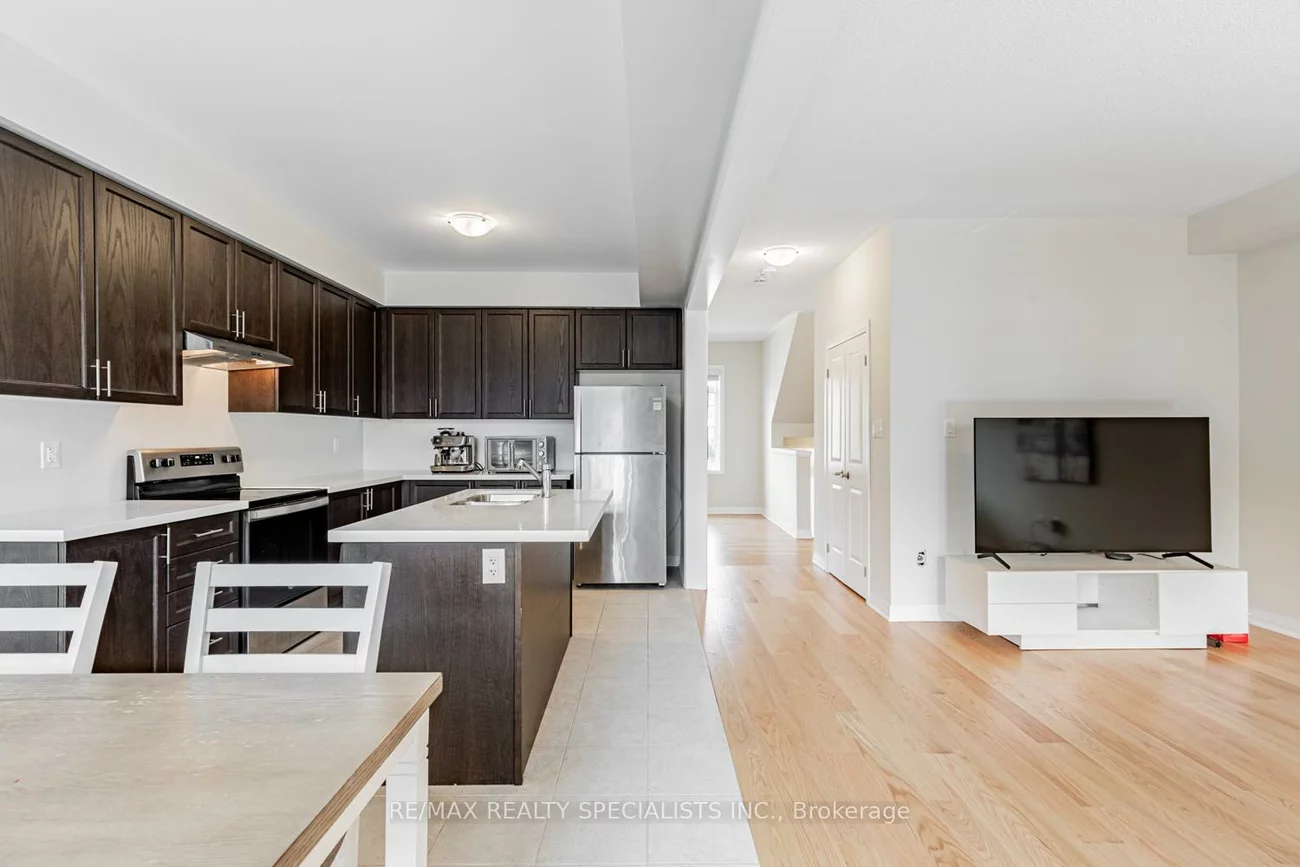 6867, 14th, Box Grove, Markham