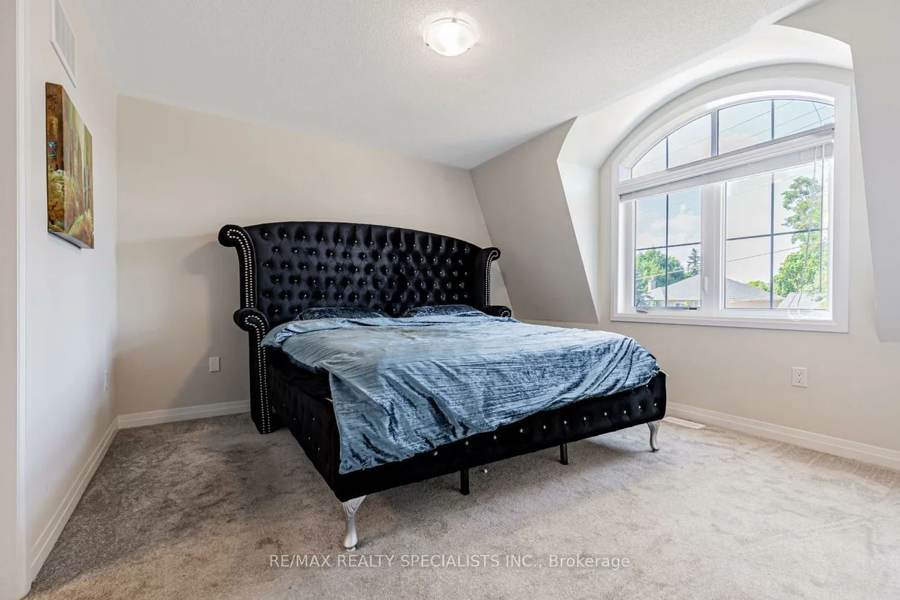 6867, 14th, Box Grove, Markham