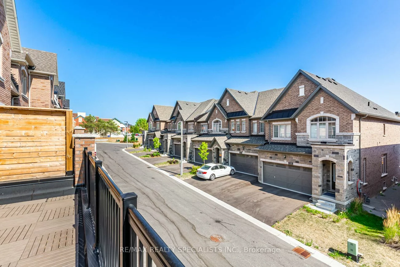 6867, 14th, Box Grove, Markham