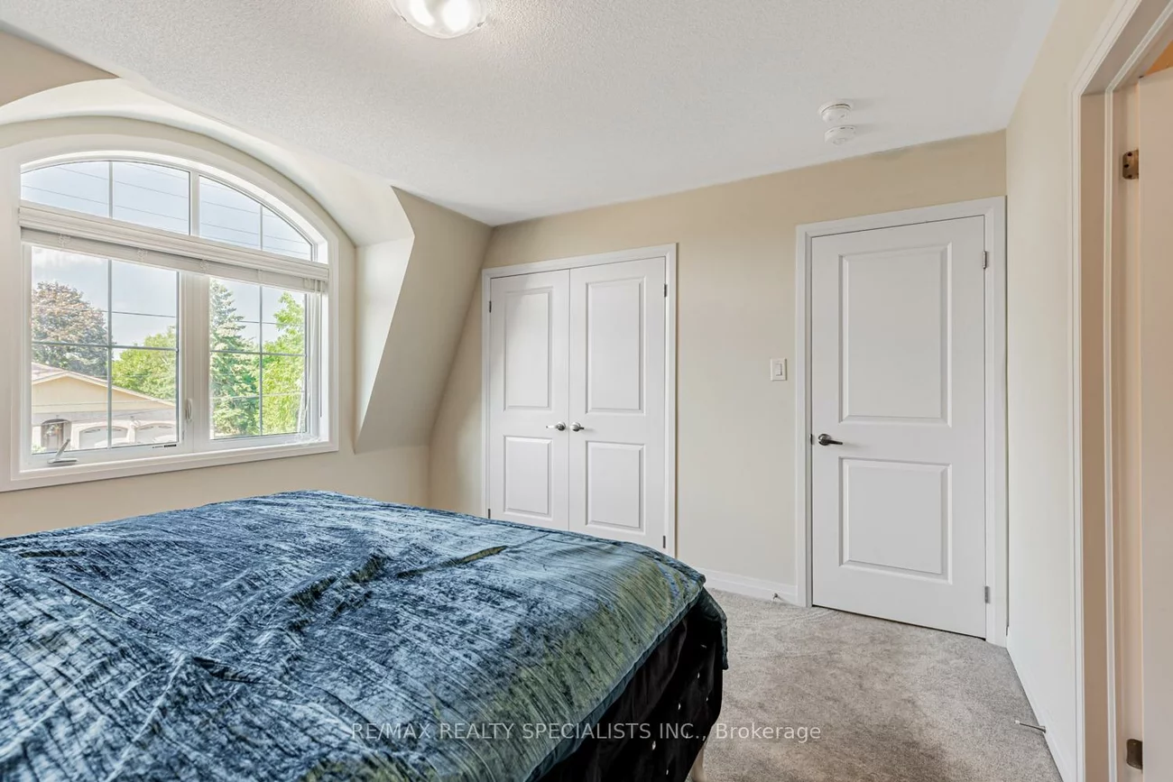 6867, 14th, Box Grove, Markham