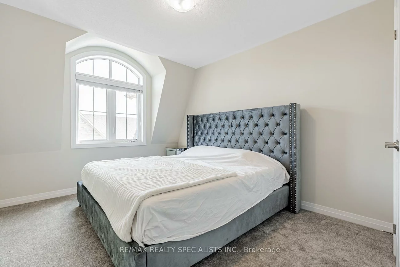 6867, 14th, Box Grove, Markham