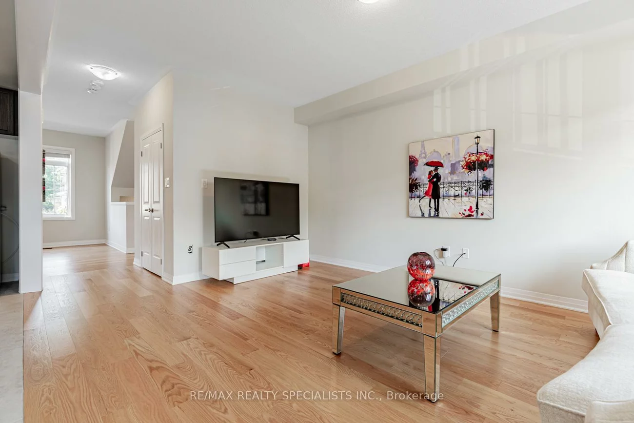 6867, 14th, Box Grove, Markham