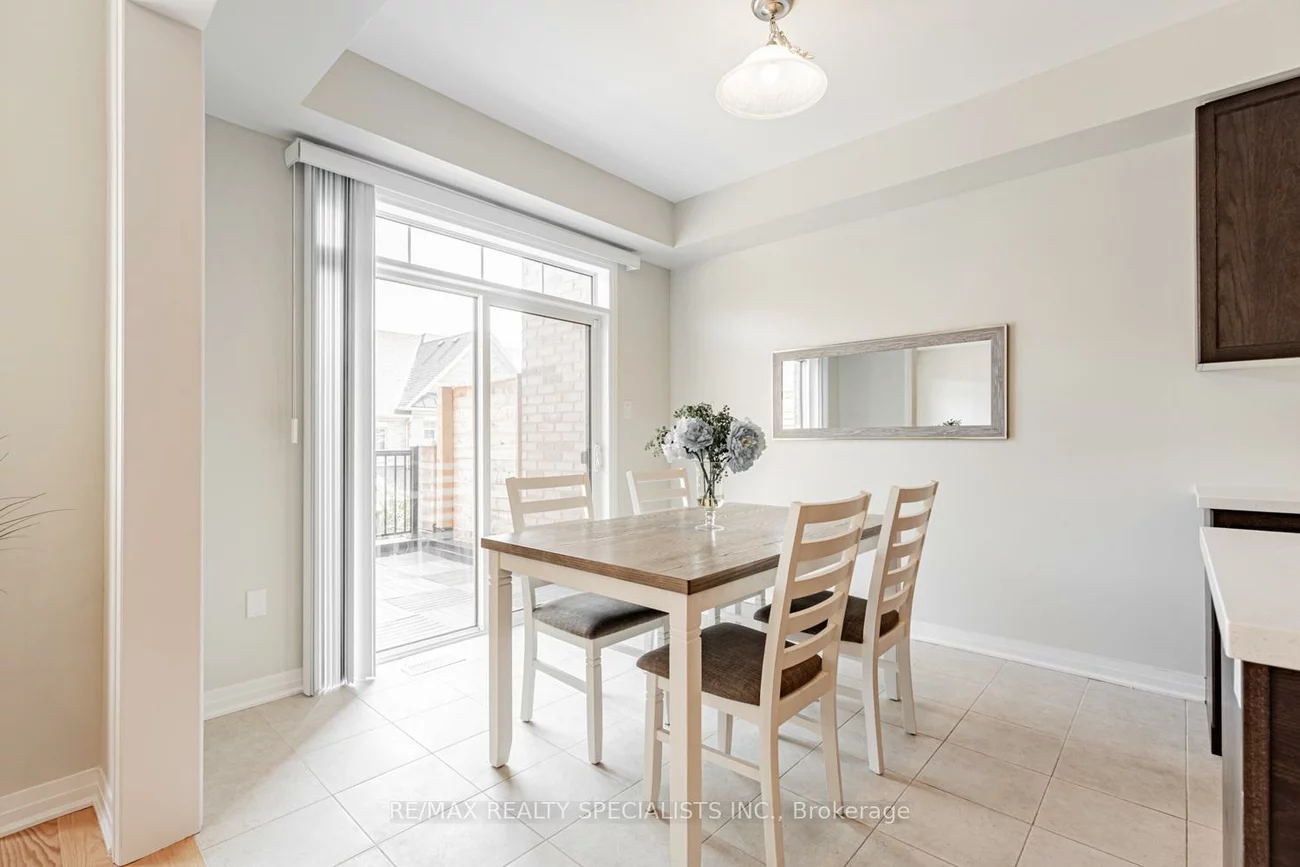 6867, 14th, Box Grove, Markham