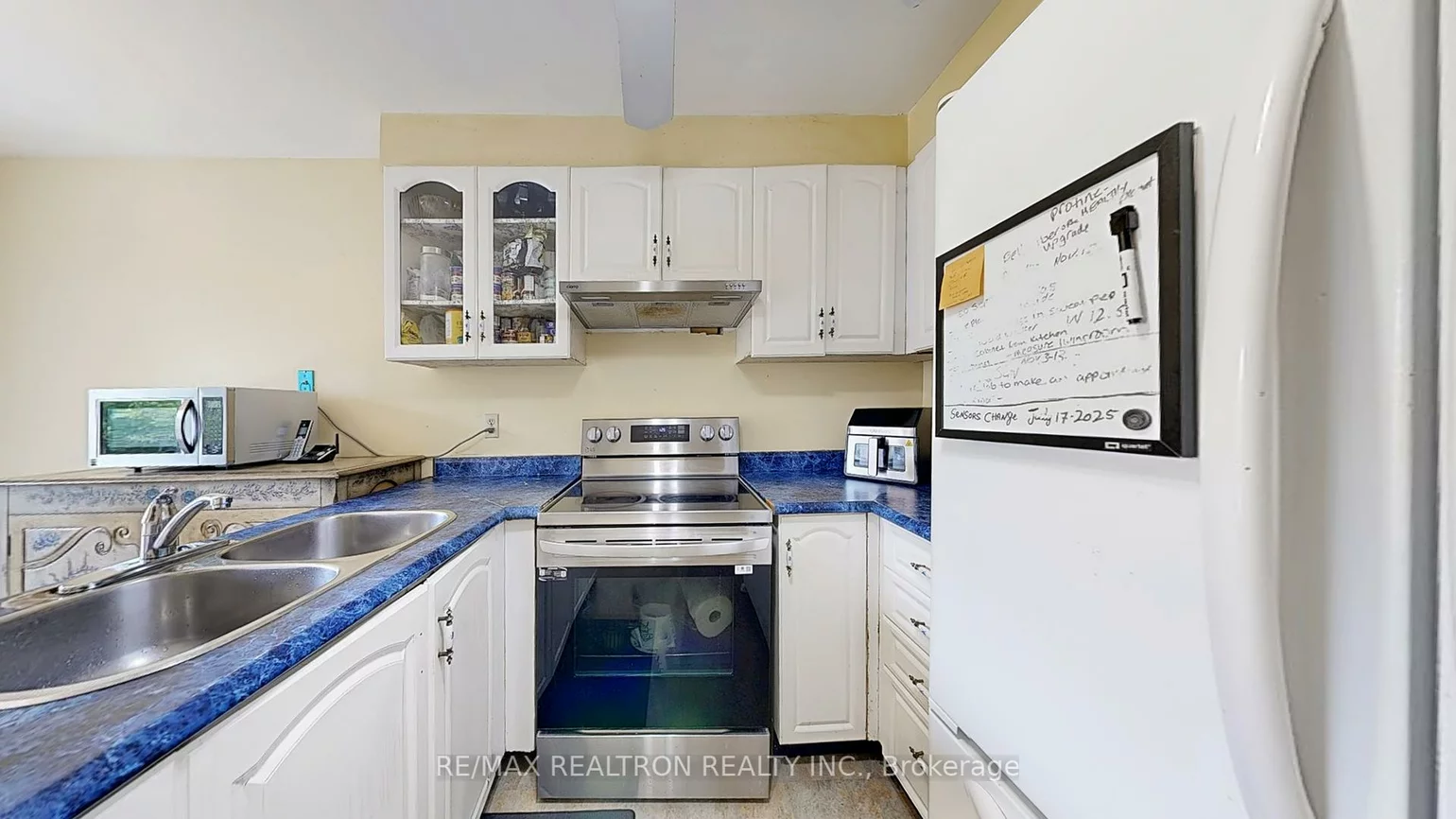 43, Strathmore, Raymerville, Markham