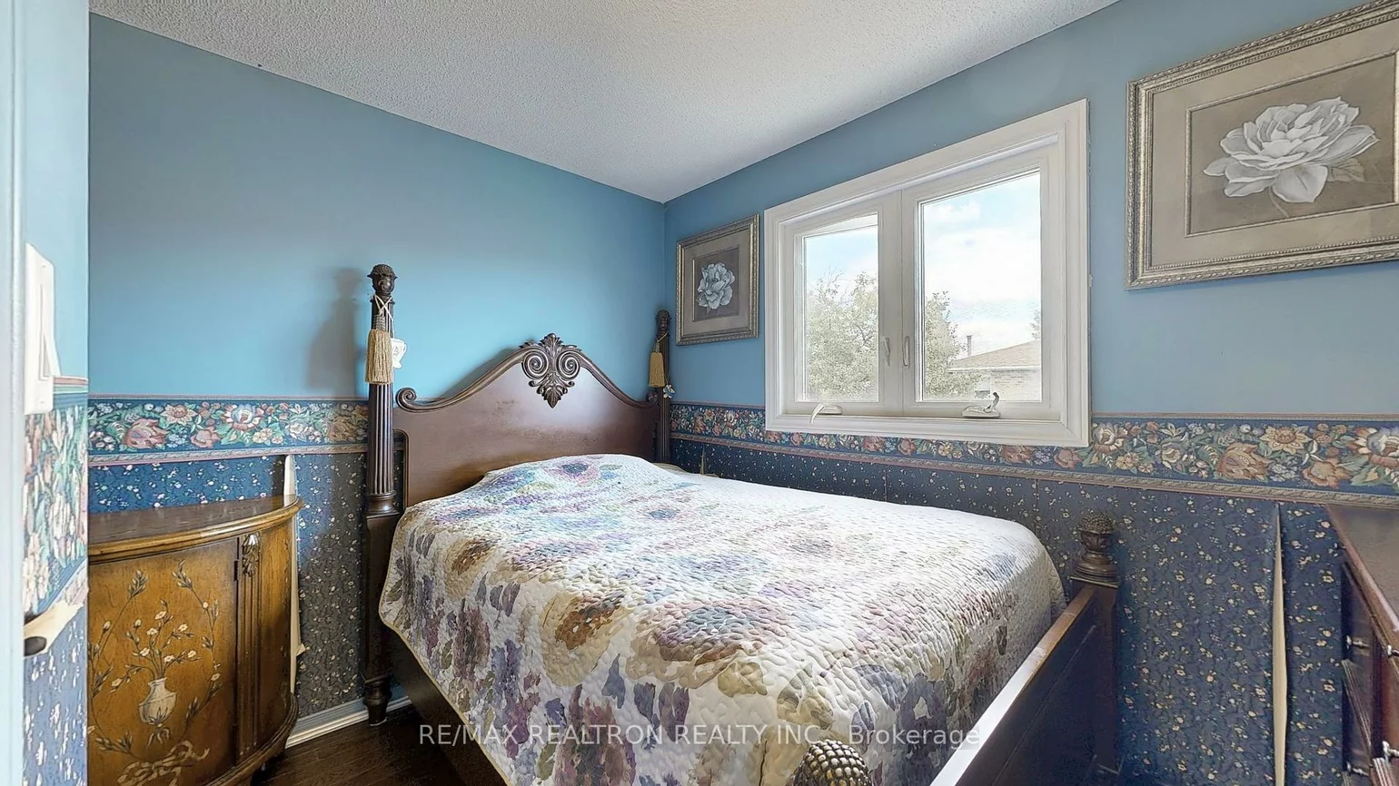 43, Strathmore, Raymerville, Markham