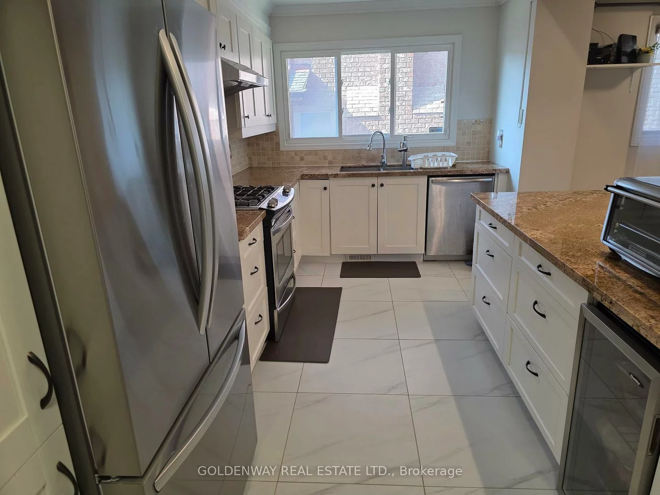 129, Major Buttons, Sherwood-Amberglen, Markham